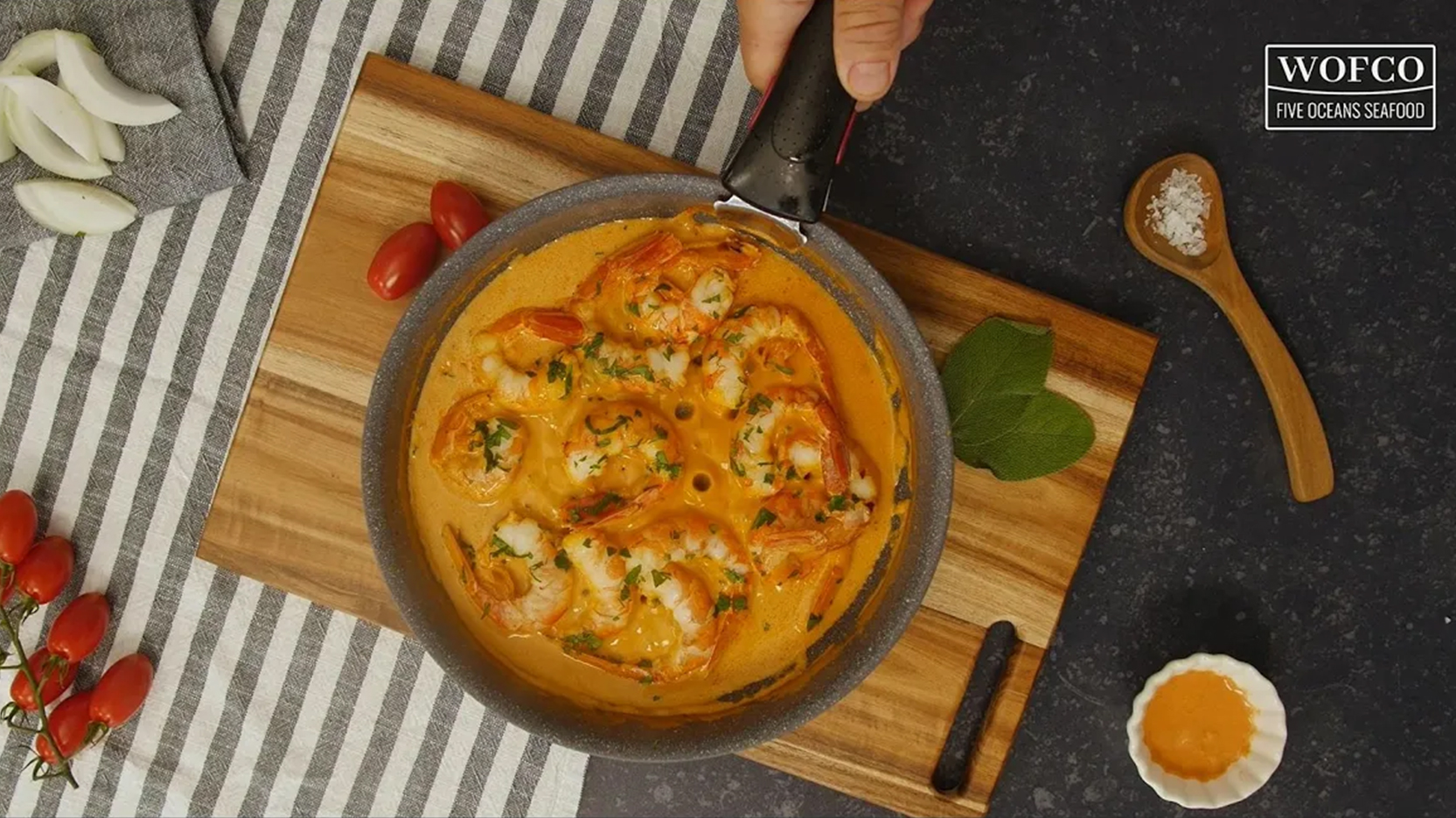 Argentine Red Shrimps with Cream and Whiskey